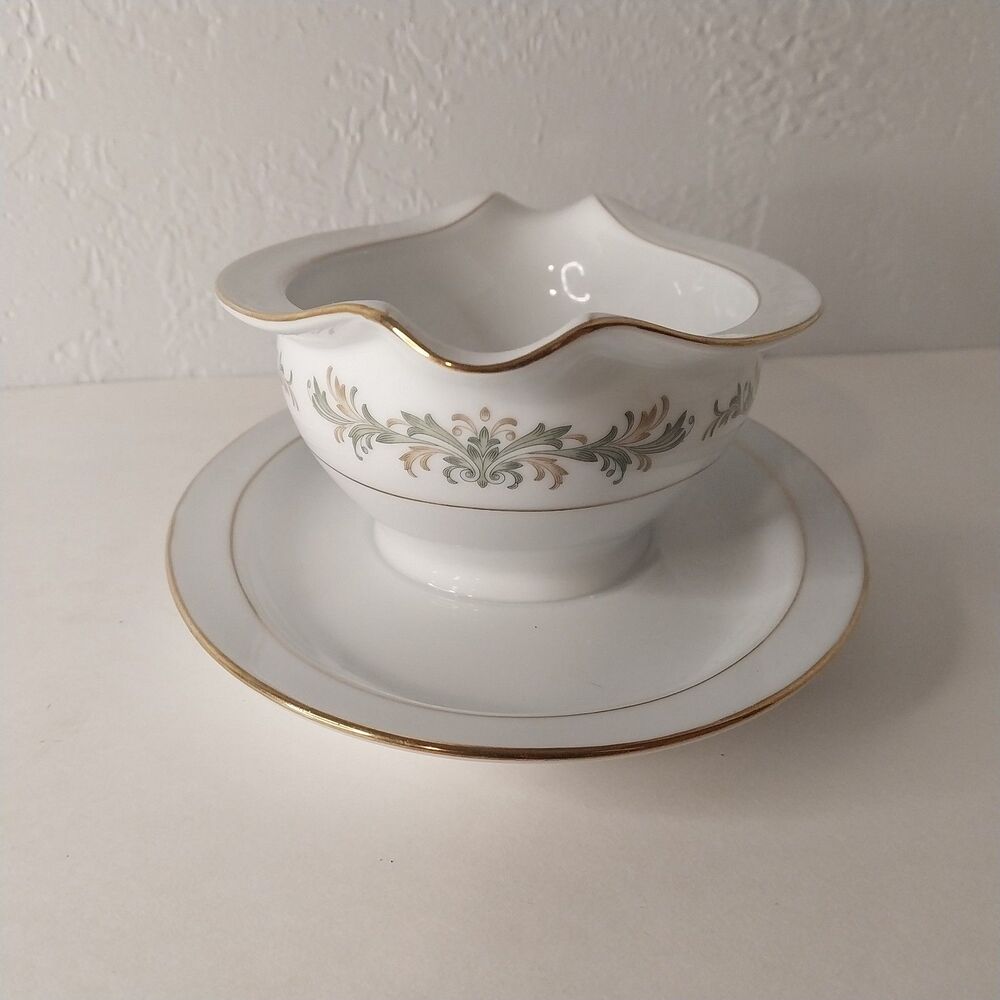 Noritake BARCELONA 6673‎ Gravy Boat Attached Base Gold Trim Discontinued - Picture 4 of 10